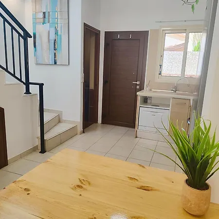 2 Bedroom Maissonate In Tourist Are Dom wakacyjny Limassol